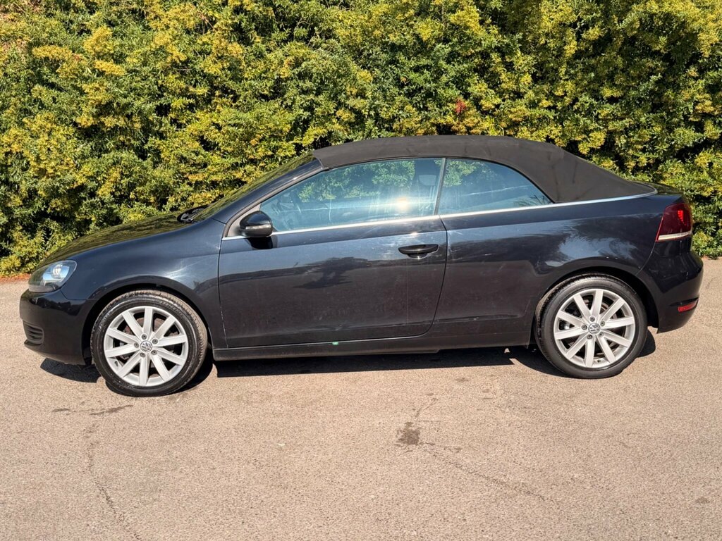Volkswagen Golf Match Tdi 5-Door Red #11