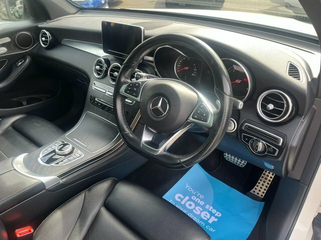 Mercedes-Benz GLC Class Glc220d Amg Line Premium WK18OAO White #4