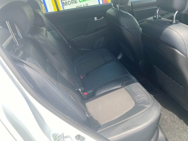 Kia Sportage 2.0 Crdi Kx-4 Awd Euro 5 White #6