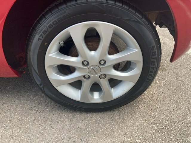 Nissan Micra Acenta Hatchback Red