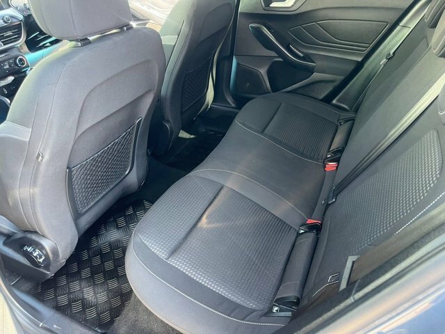 Ford Focus Ecoblue Zetec Hatchback Blue #3