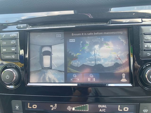 Nissan Qashqai 1.2 Dig-t N-connecta Glass Roof Pack Silver #8