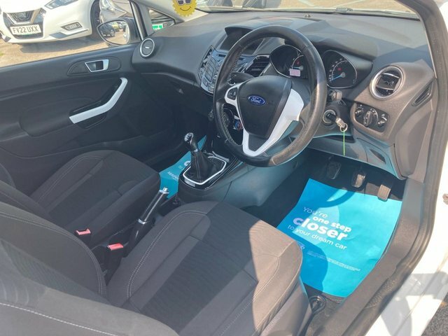 Ford Fiesta Zetec White Edition Autumn White