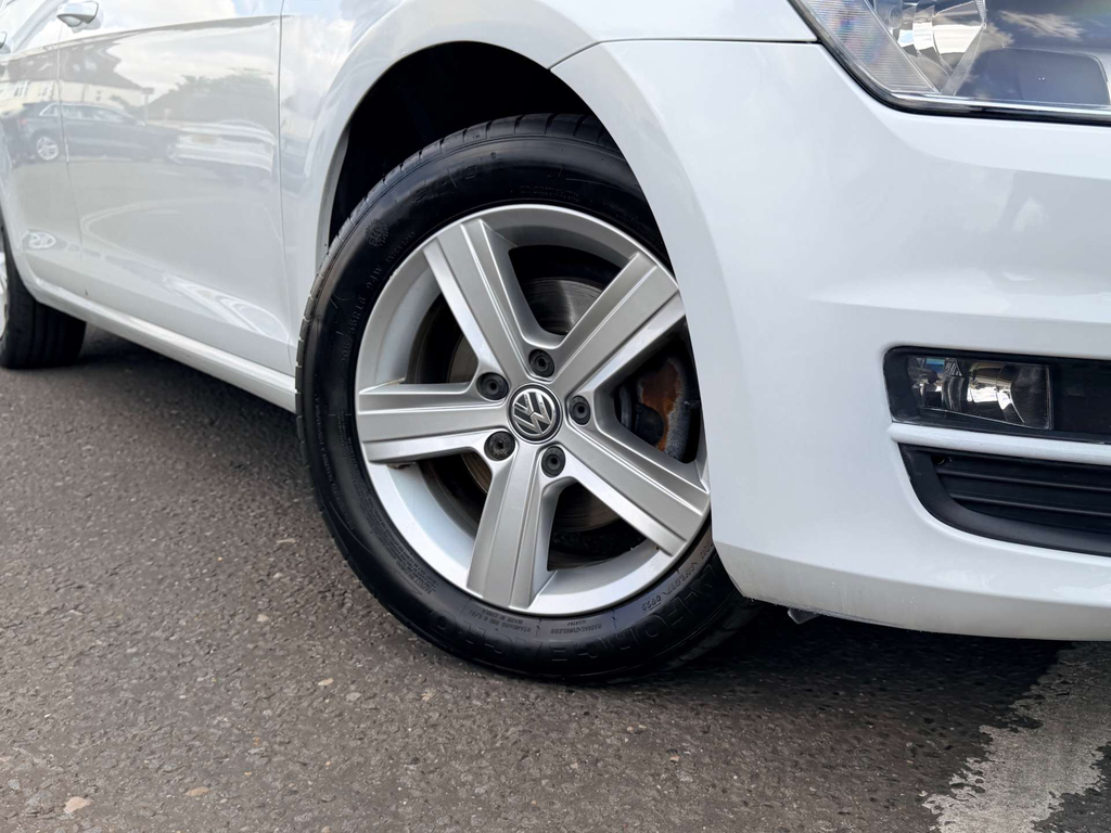 Volkswagen Golf Match Tsi Bluemotion Technology #2