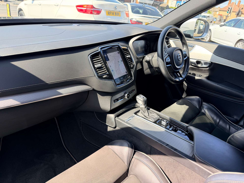 Volvo XC90 D5 Powerpulse Awd Momentum Black #20