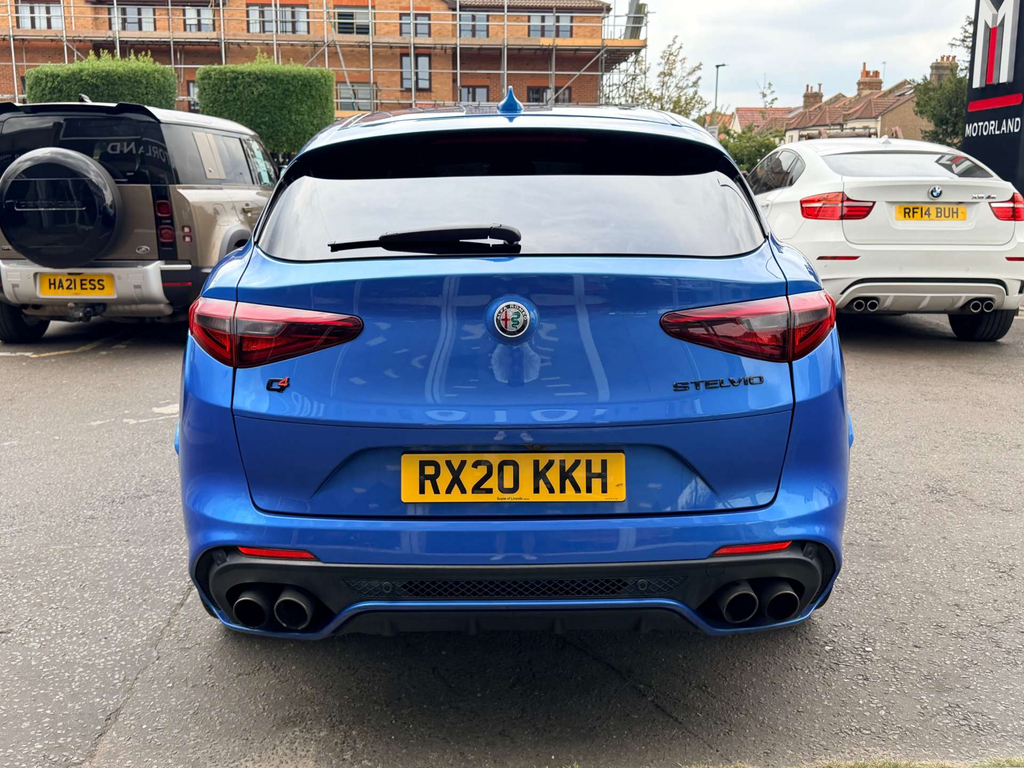 Alfa Romeo Stelvio Suv Red #8