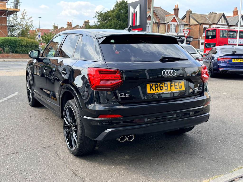 Audi Q2 Black Edition 35 Tdi Quattro 4Wd Black #6