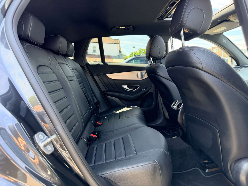 Mercedes-Benz EQC Suv Black #26
