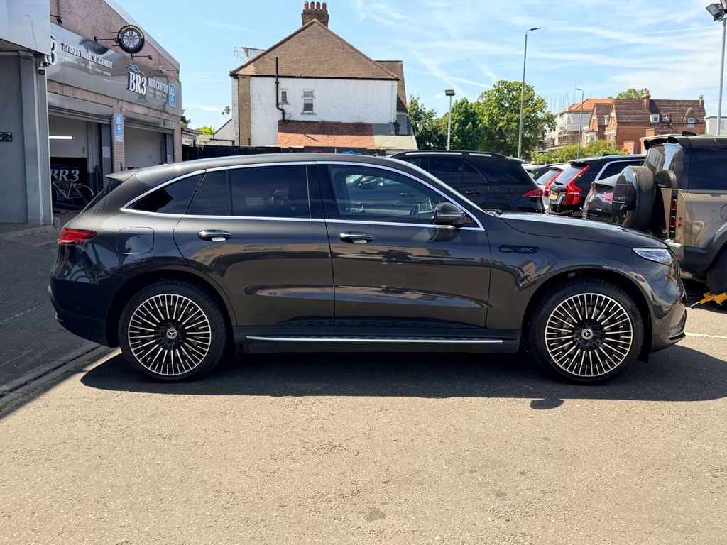 Mercedes-Benz EQC Suv Black #13