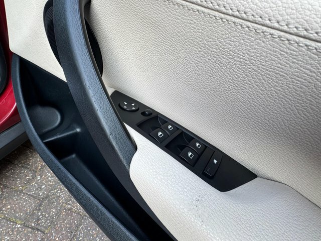 BMW X1 20D Se Black #12