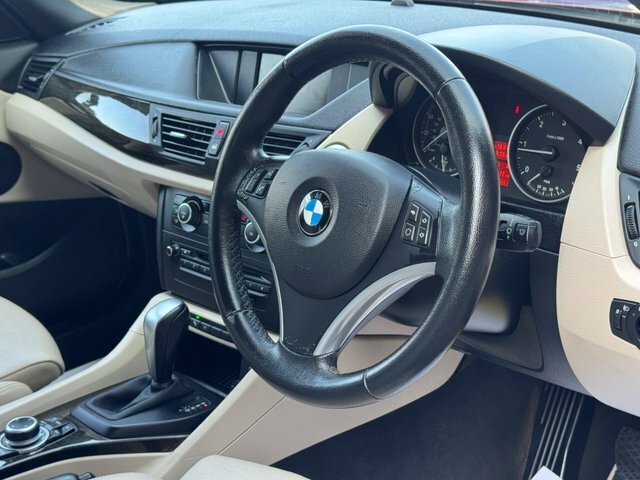 BMW X1 20D Se Black #13