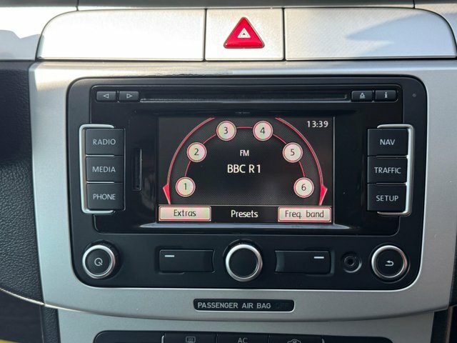 Volkswagen Passat 2.0 Tdi Black #21