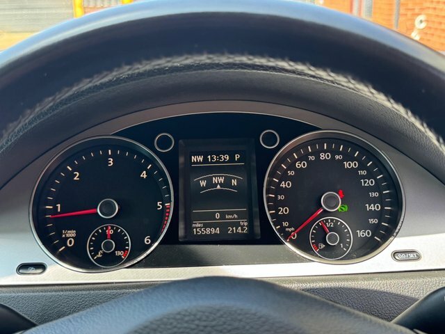 Volkswagen Passat 2.0 Tdi Black #14