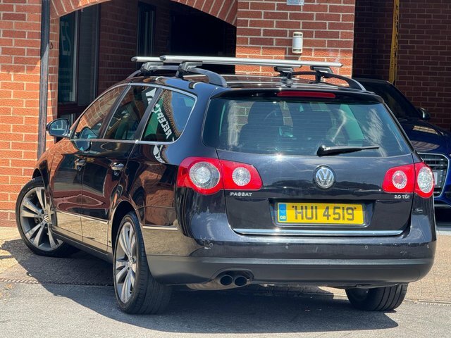 Volkswagen Passat 2010 2.0 Tdi Highline Plus Dsg Euro 5 Black #3