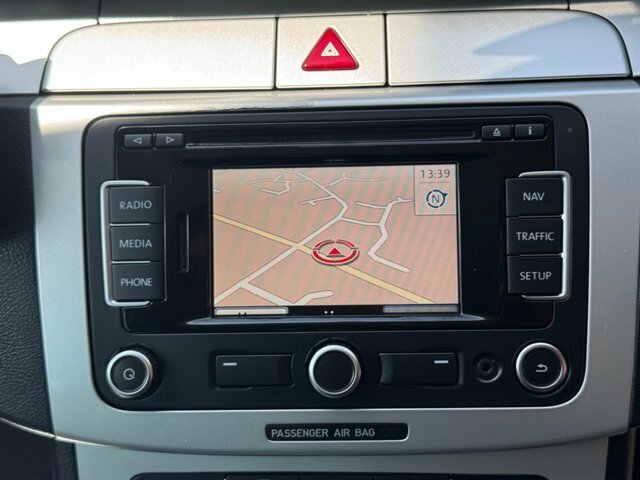 Volkswagen Passat 2.0 Tdi Black #22