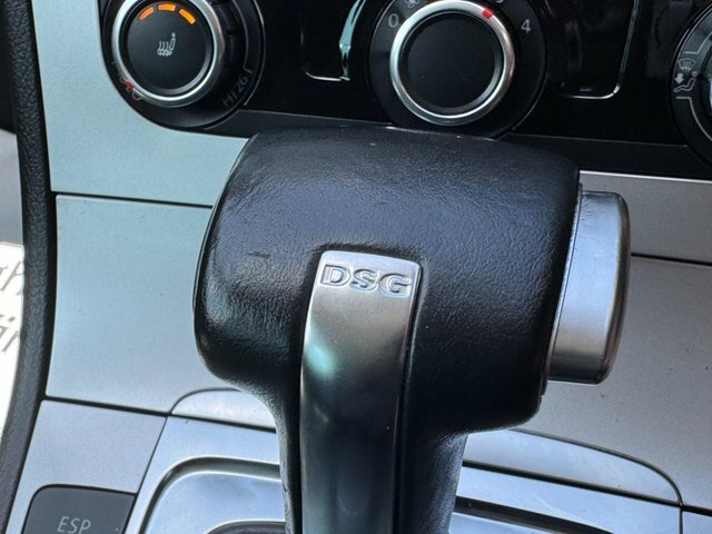 Volkswagen Passat 2.0 Tdi Black #24
