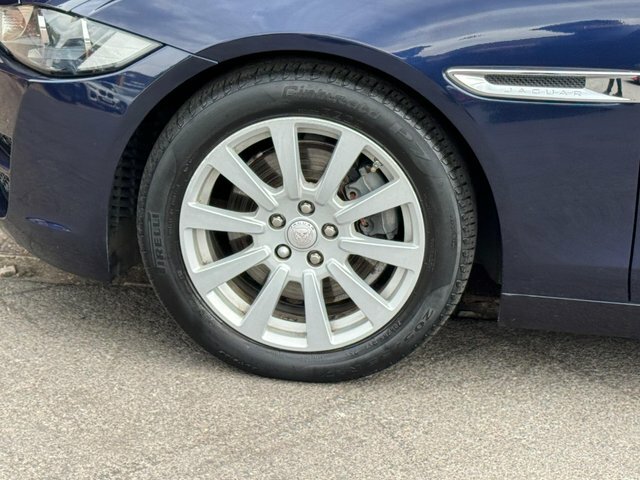 Jaguar XE R-sport Blue #36