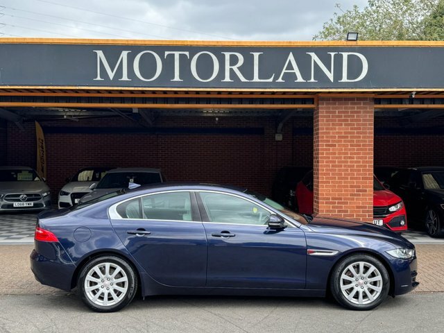 Jaguar XE 2016 2.0D Prestige Euro 6 Ss Blue #5
