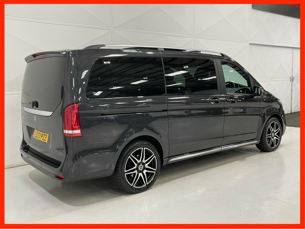 Mercedes-Benz V Class 2.0 V220d Amg Line Mpv G-tronic Euro 6 LO23PZZ Grey #4