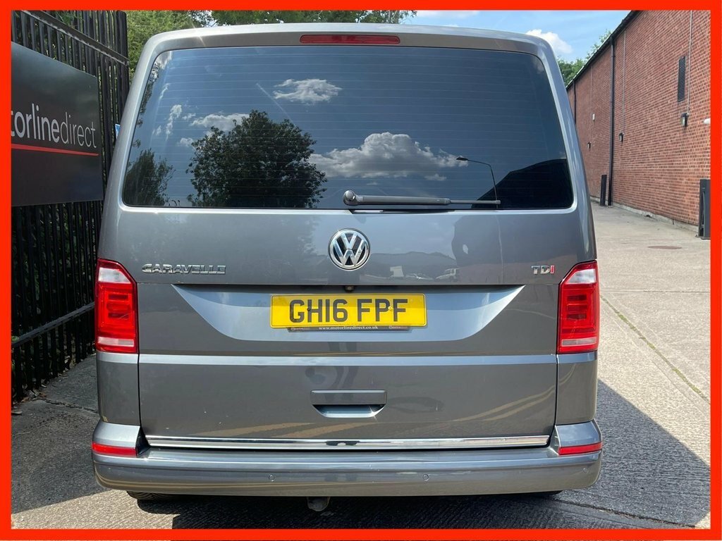 Volkswagen Caravelle 2.0 Tdi Bluemotion Tech Executive Mpv M Grey #5