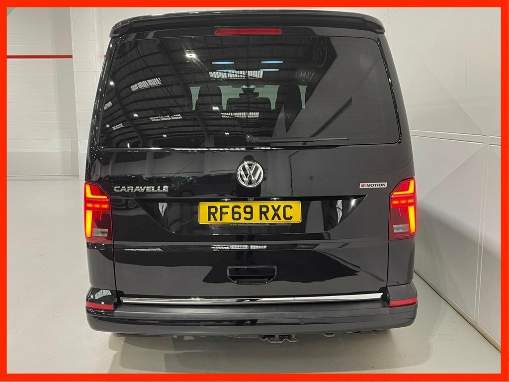 Volkswagen Caravelle 2.0 Bitdi Executive Mpv Dsg 4Motion Eur Black #5