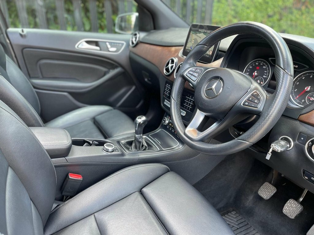 Mercedes-Benz B Class 1.3 B180 Sport Mpv Euro 6 Ss White #8