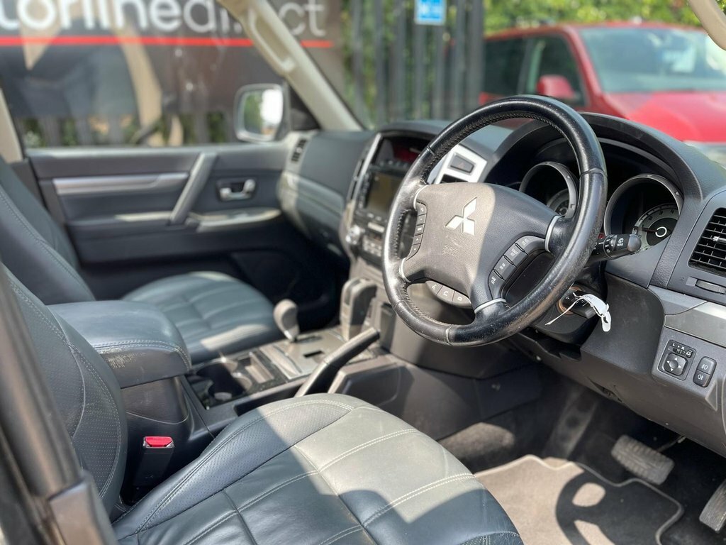 Mitsubishi Shogun 3.2 Di-dc 187 Sg3 Black #8