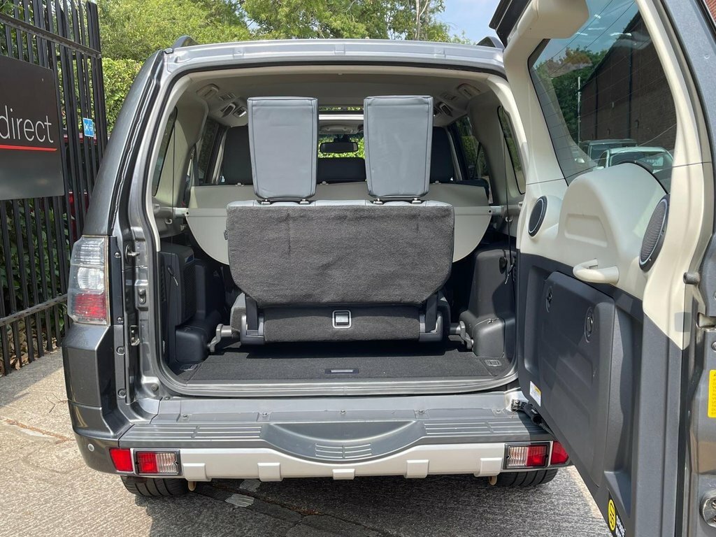 Mitsubishi Shogun 3.2 Di-dc 187 Sg3 Black #23