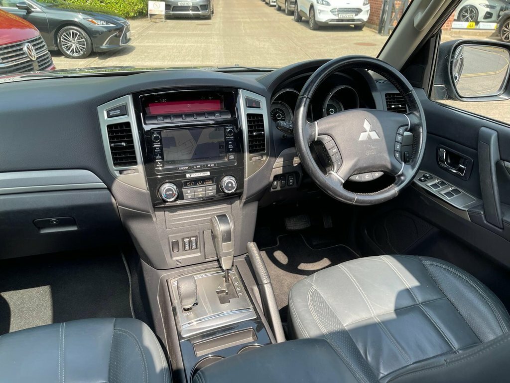 Mitsubishi Shogun 3.2 Di-dc 187 Sg3 Black #17