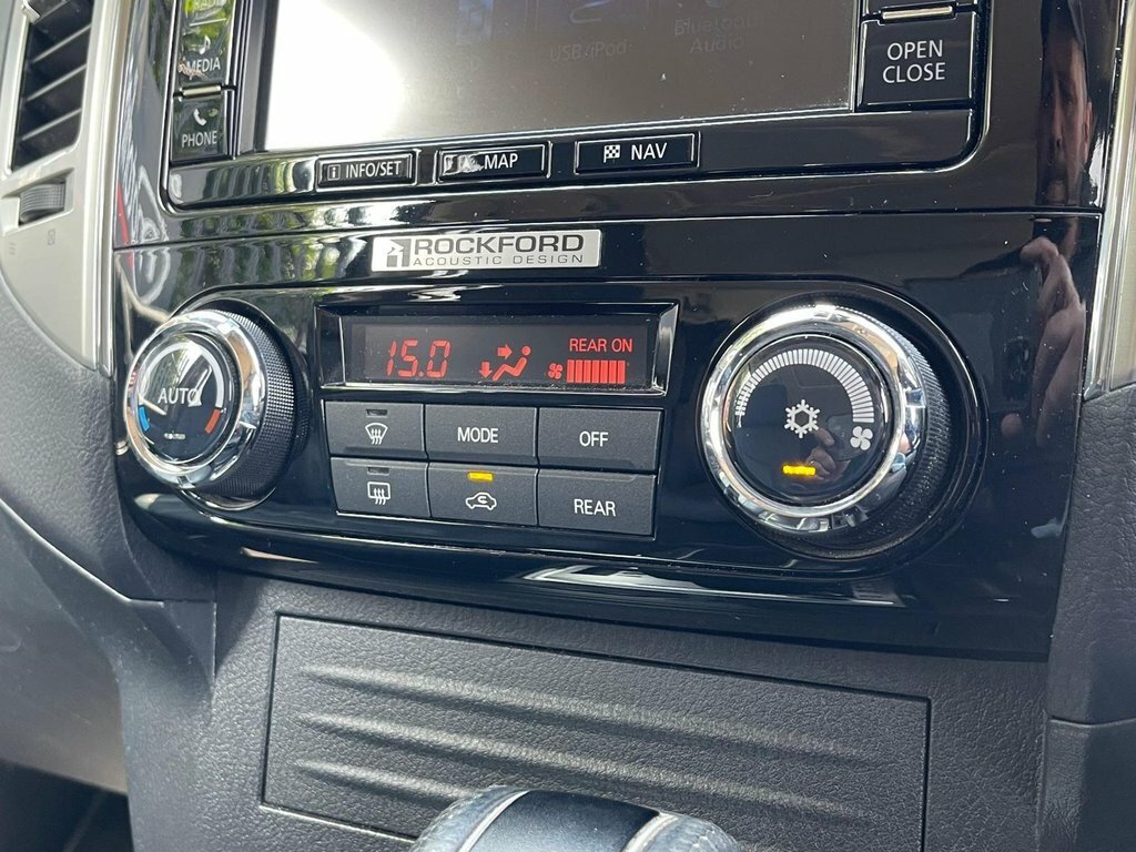 Mitsubishi Shogun 3.2 Di-dc 187 Sg3 Black #14