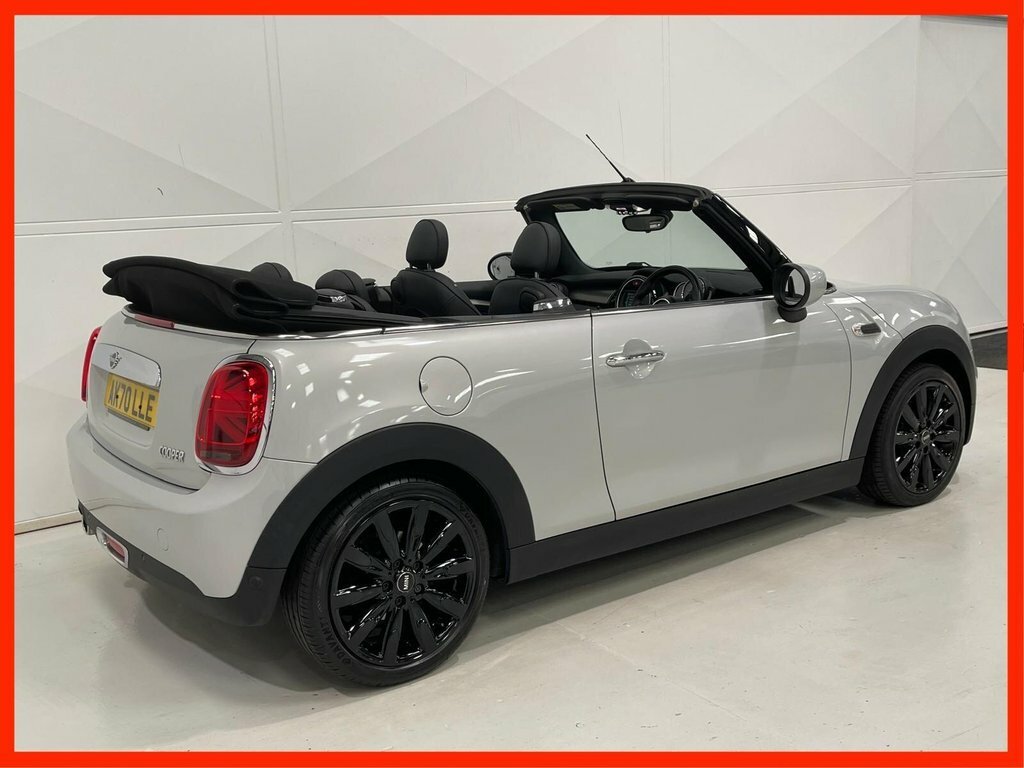 Mini Convertible 1.5 Cooper Exclusive Convertible White #3