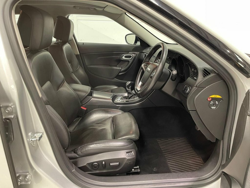 Saab 9-5 2.0 Ttid Aero Xwd Euro 5 Black #16