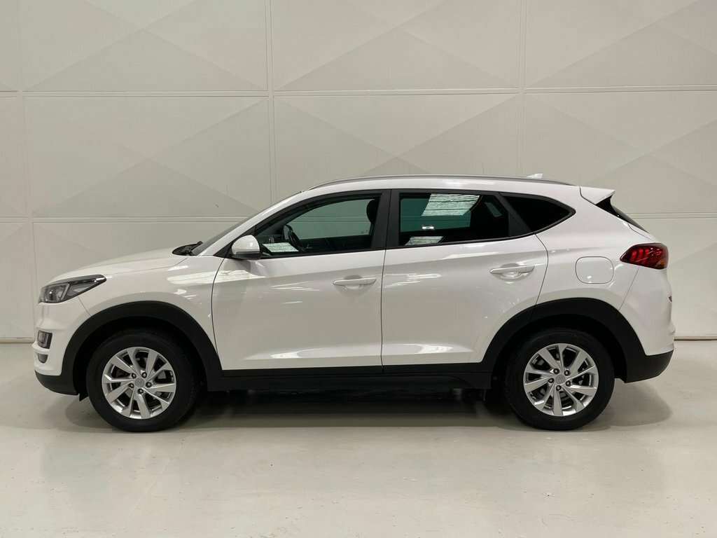 Hyundai Tucson 1.6 Crdi Se Nav Suv Euro 6 S S White #6