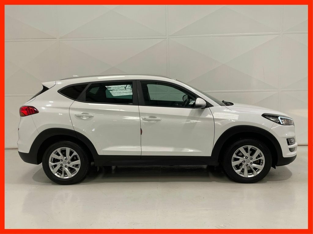 Hyundai Tucson 1.6 Crdi Se Nav Suv Euro 6 S S White #2