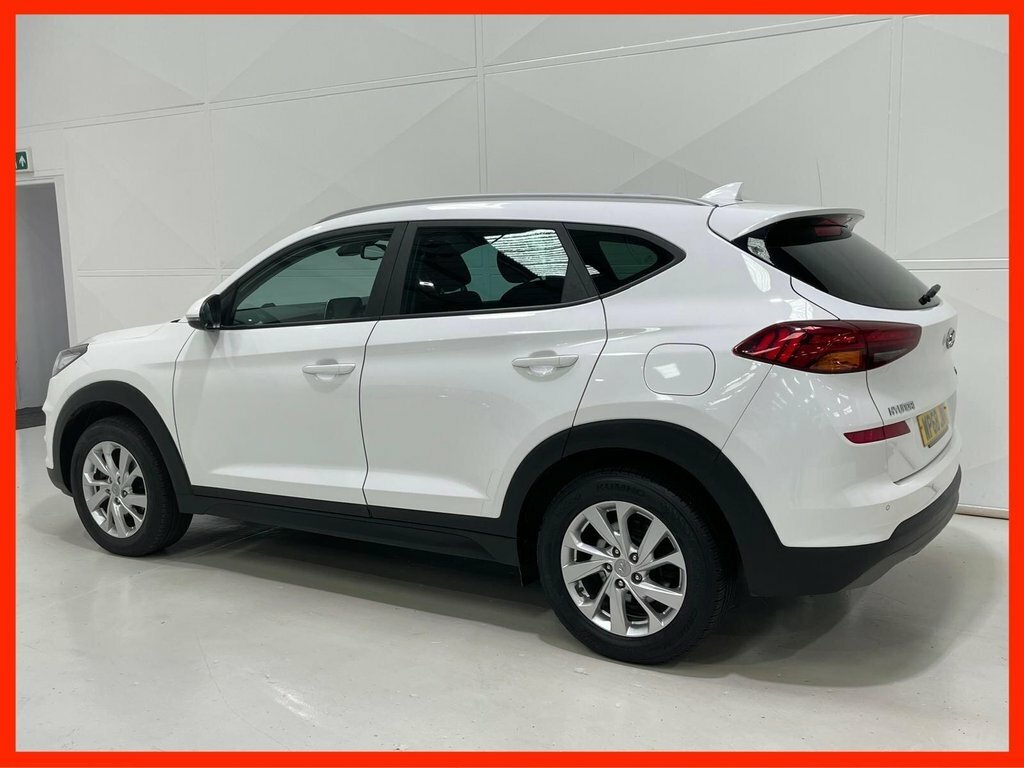 Hyundai Tucson 1.6 Crdi Se Nav Suv Euro 6 S S White #5