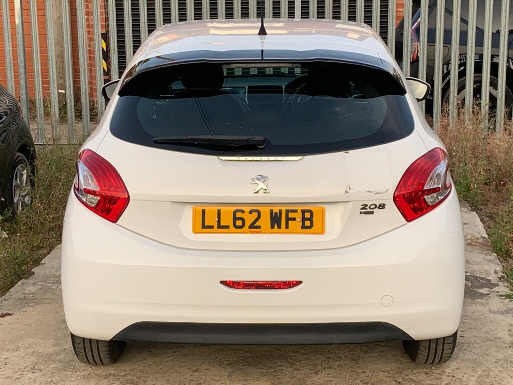 Peugeot 208 1.4 E-hdi Active Egc Euro 5 Ss LL62WFB White #3