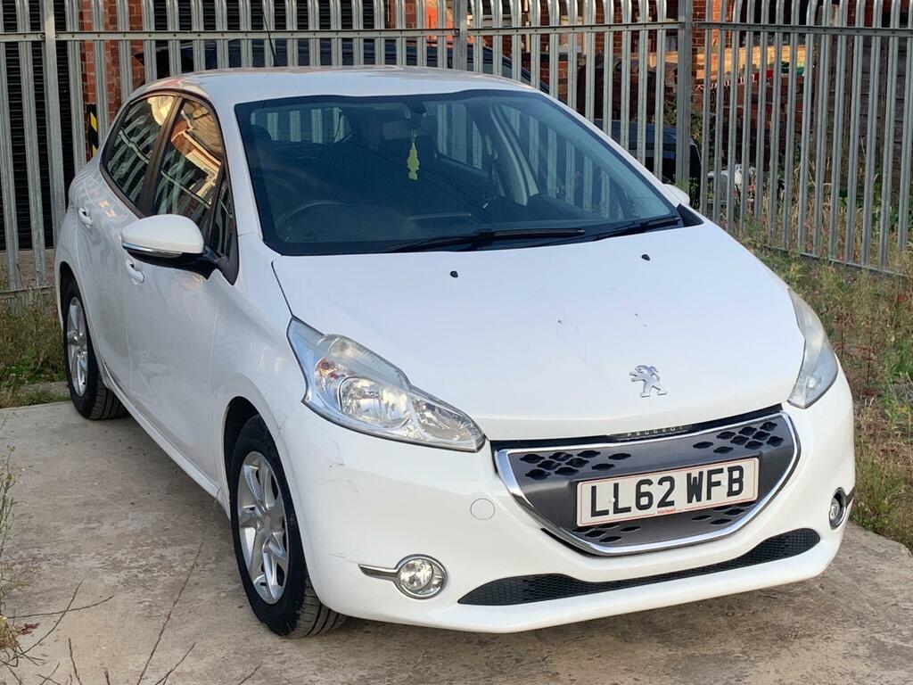 Peugeot 208 1.4 E-hdi Active Egc Euro 5 Ss LL62WFB White #6