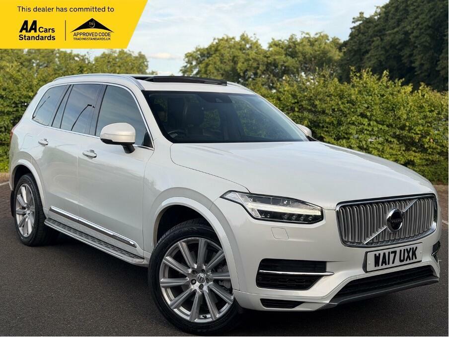 Volvo XC90 Inscription White