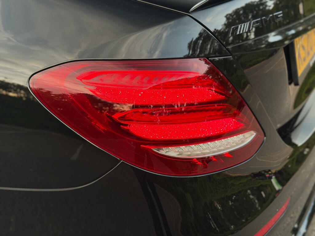 Mercedes-Benz E Class E 220 D Amg Line Premium Black #44