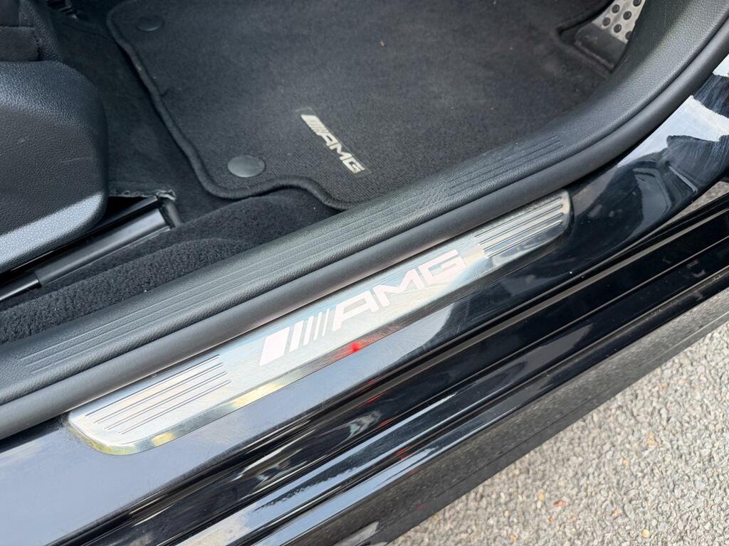 Mercedes-Benz E Class E 220 D Amg Line Premium Black #39