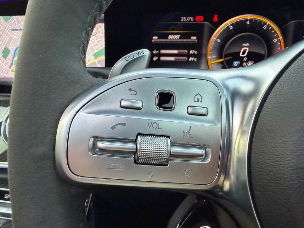 Mercedes-Benz E Class E 220 D Amg Line Premium Black #32