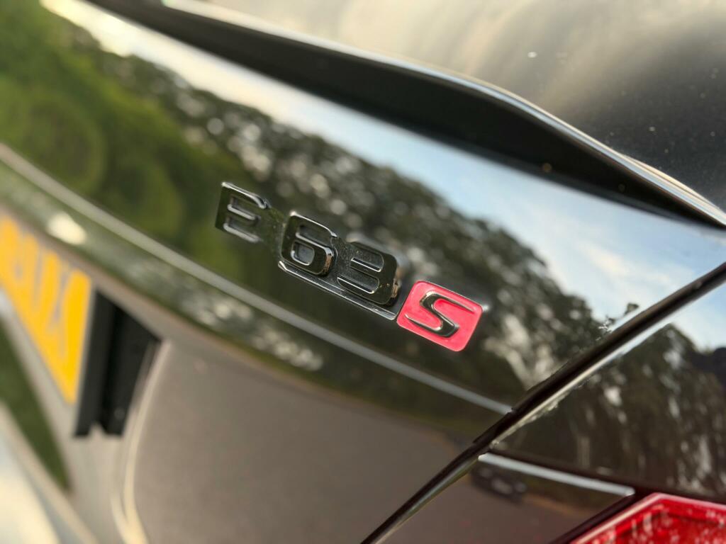 Mercedes-Benz E Class E 220 D Amg Line Premium Black #41