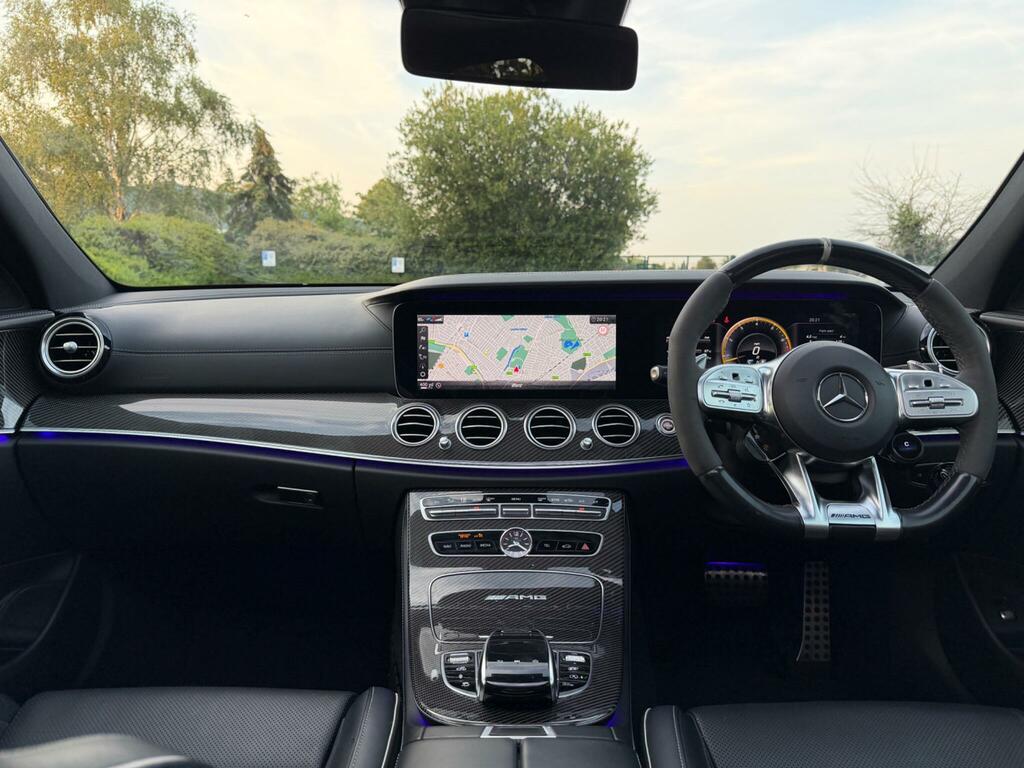 Mercedes-Benz E Class E 220 D Amg Line Premium Black #3