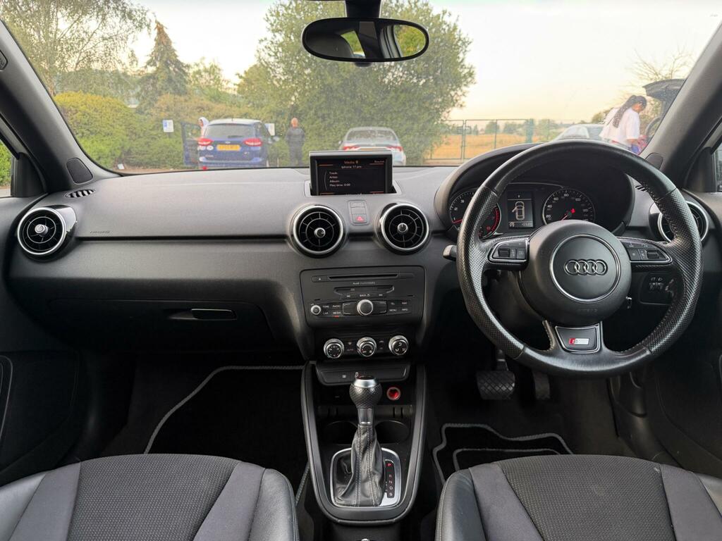 Audi A1 Hatchback  #4