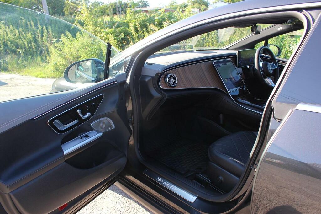 Mercedes-Benz EQE Eqe 300 Black #42