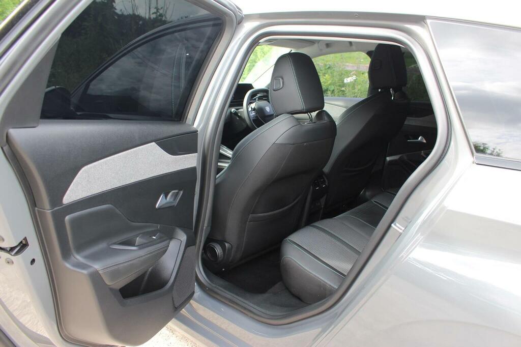 Peugeot 308 SW Gt Grey #41