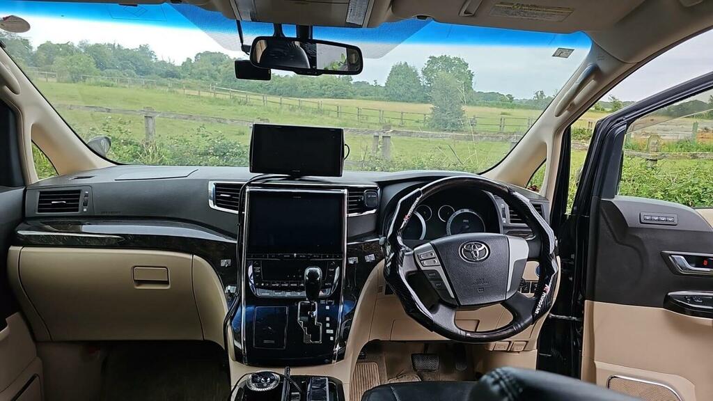 Toyota Alphard Mpv Blue #2
