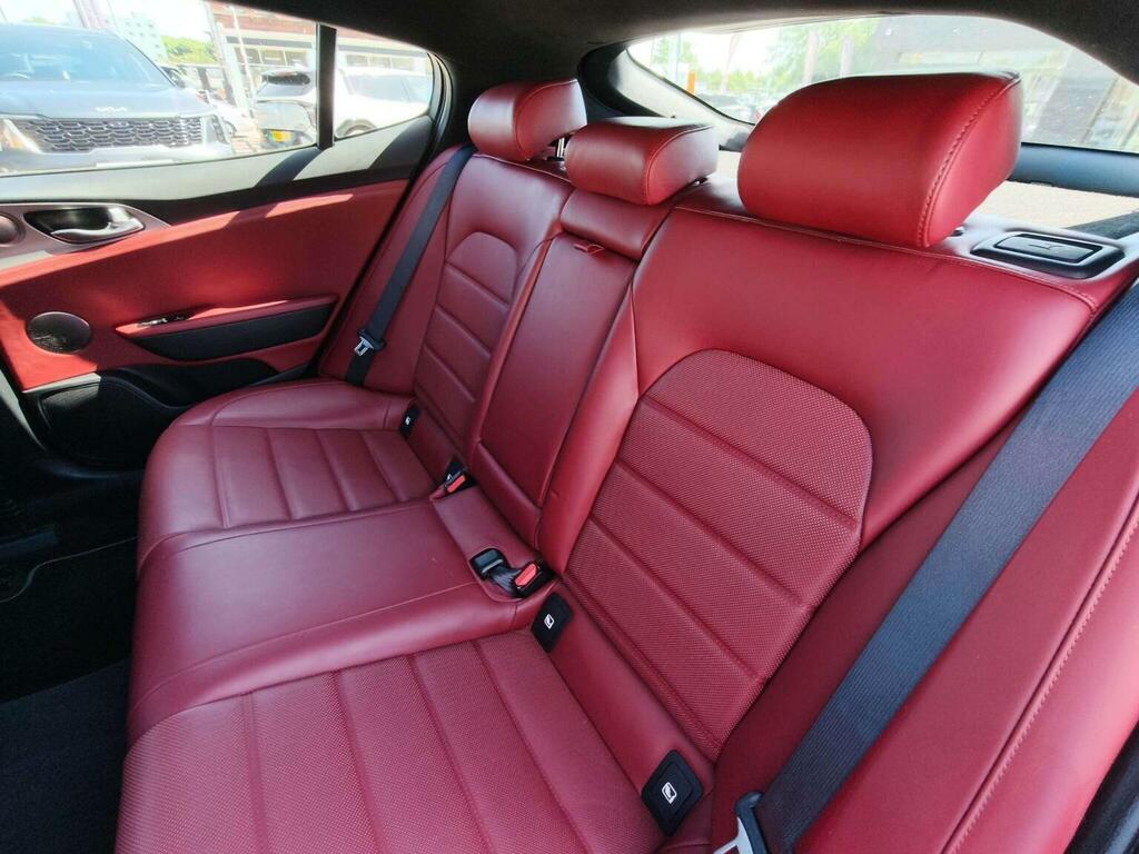 Kia Stinger 3.3L Gt S Red #12