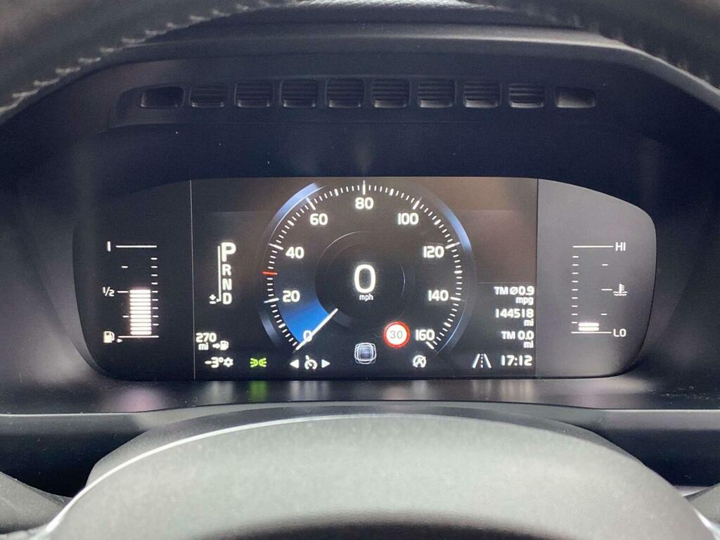 Volvo XC90 2.0 T8 Twin Engine Grey #25