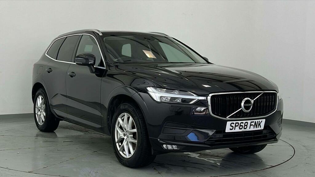 Volvo XC60 2.0 D4 Momentum Pro Awd Euro 6 Ss Black